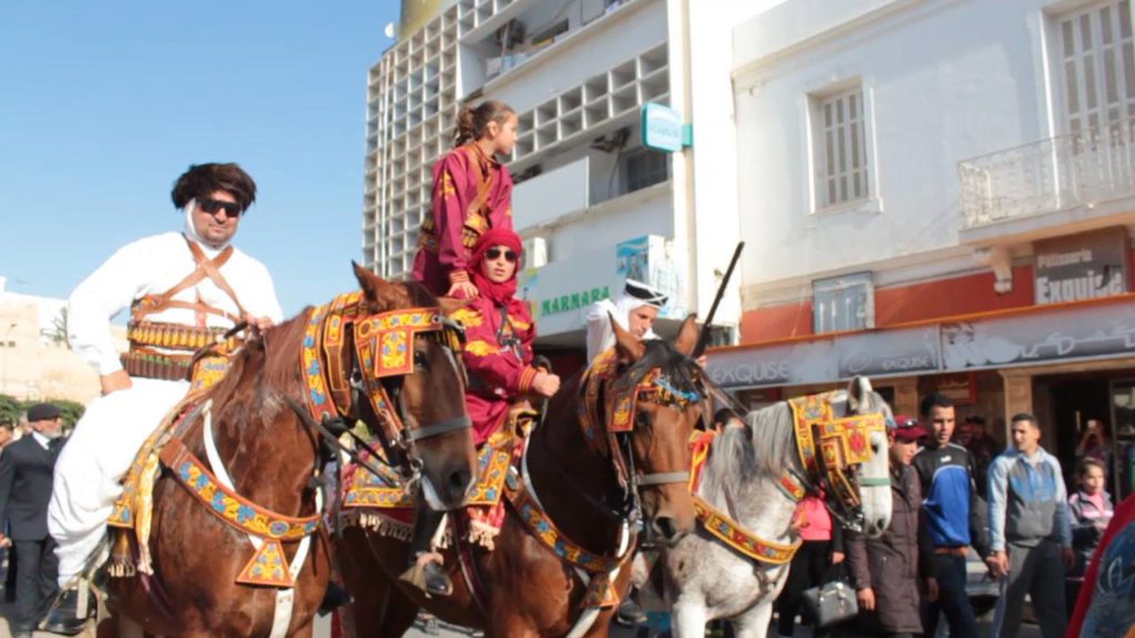 Carnaval Zaitounati : Sfax 2016 défilé des cavaliers traditionnels